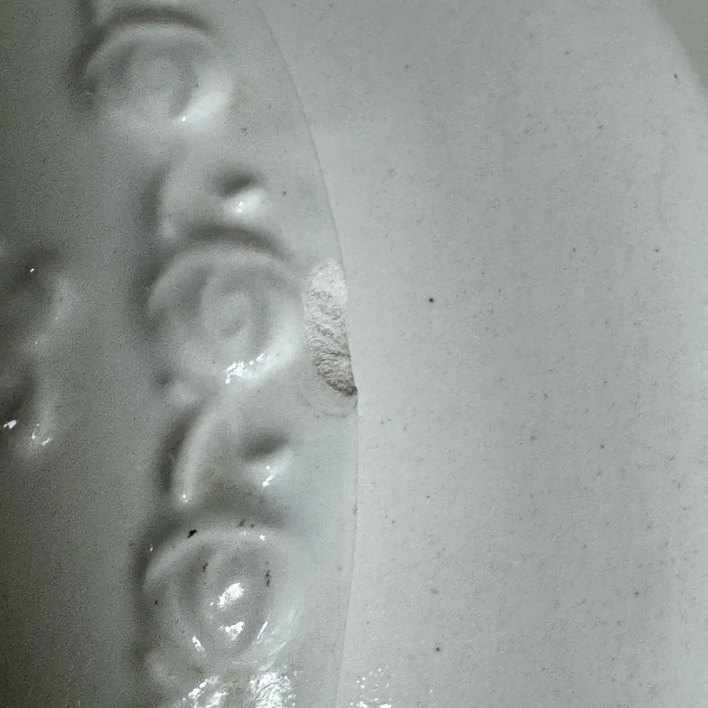 Vintage Elegant‎ White Ceramic Lidded Trinket Dish